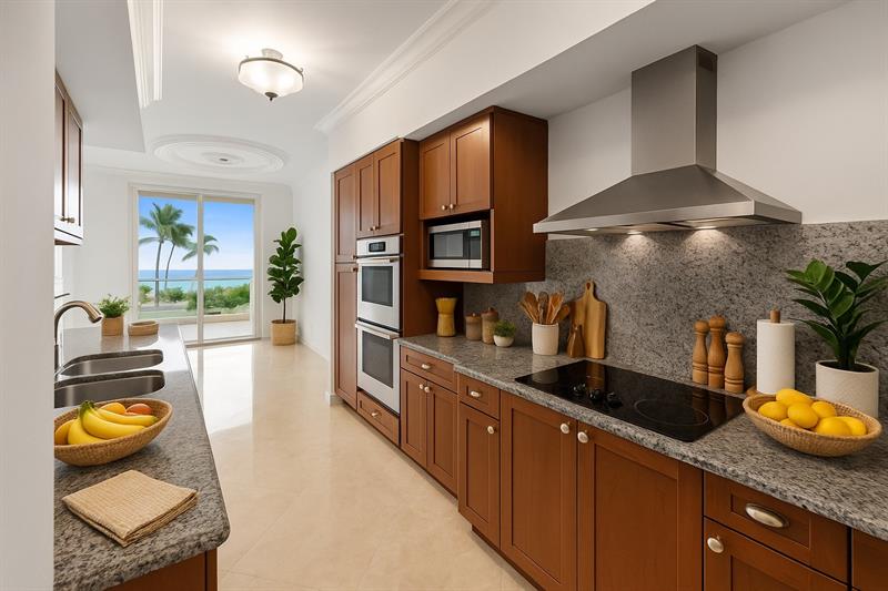 1063 Hillsboro Mile Hillsboro Beach FL 33062