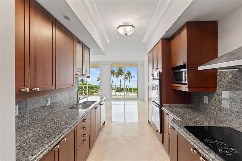 1063 Hillsboro Mile Hillsboro Beach FL 33062