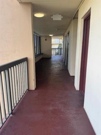 3301 N Country Club Drive Miami FL 33180