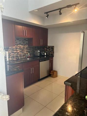 3421 NW 44th Street Lauderdale Lakes FL 33309