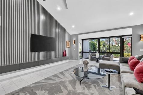 19480 Sawgrass Drive Boca Raton FL 33434