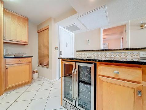 13 Royal Palm Way Boca Raton FL 33432