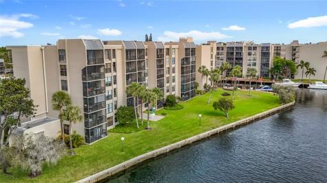 13 Royal Palm Way Boca Raton FL 33432
