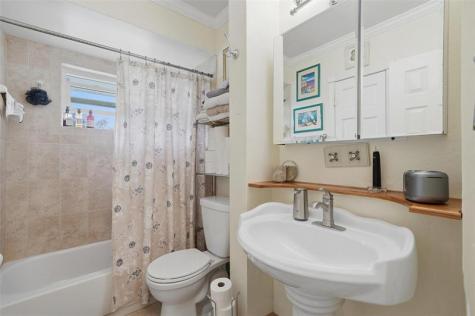 3510 Harrison Street Hollywood FL 33021