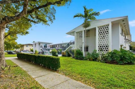 3510 Harrison Street Hollywood FL 33021