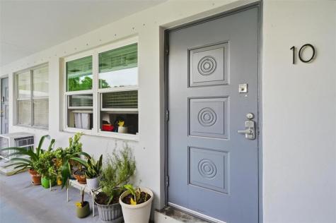 3510 Harrison Street Hollywood FL 33021