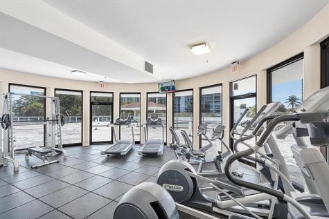 20505 E Country Club Drive Aventura FL 33180