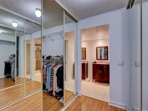 9142 SW 23rd Street Davie FL 33324