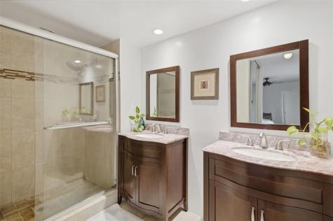 9142 SW 23rd Street Davie FL 33324