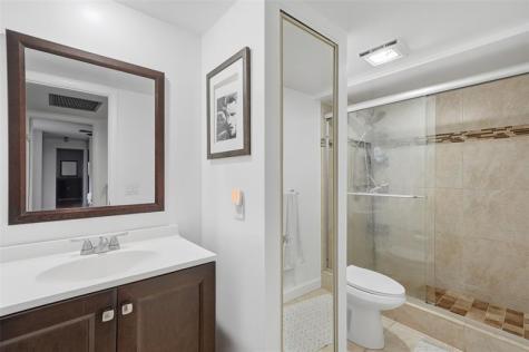 9142 SW 23rd Street Davie FL 33324