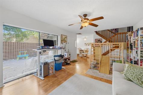 9142 SW 23rd Street Davie FL 33324