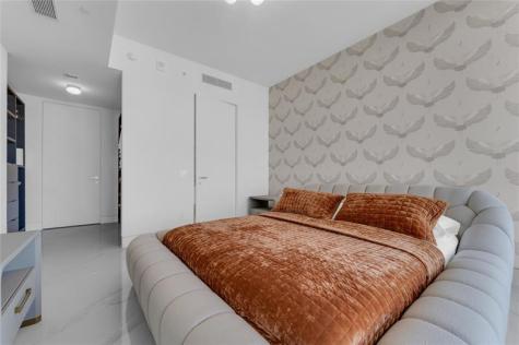 18975 Collins Avenue Sunny Isles Beach FL 33160