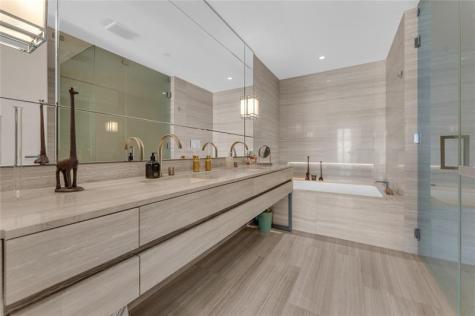 18975 Collins Avenue Sunny Isles Beach FL 33160