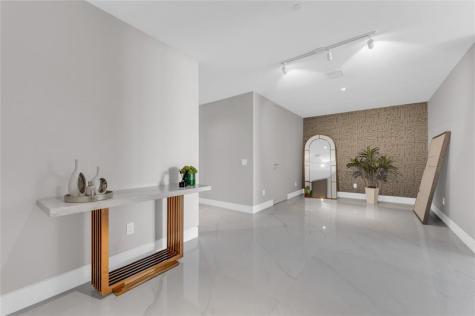 18975 Collins Avenue Sunny Isles Beach FL 33160