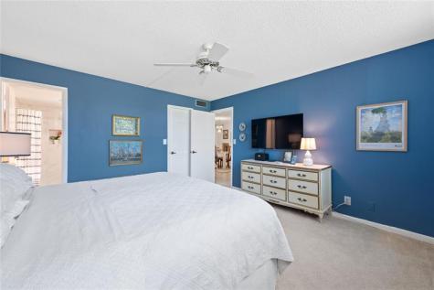 9420 S Hollybrook Lake Drive Pembroke Pines FL 33025