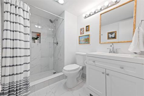 9420 S Hollybrook Lake Drive Pembroke Pines FL 33025