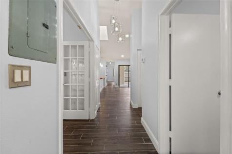 3094 S Oakland Forest Drive Oakland Park FL 33309
