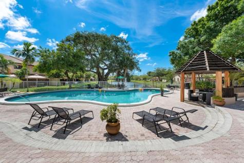 3094 S Oakland Forest Drive Oakland Park FL 33309