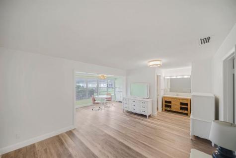 255 High Point Court Boynton Beach FL 33435