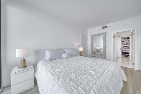 6365 Collins Avenue Miami Beach FL 33141