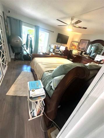 1092 Newport S Deerfield Beach FL 33442