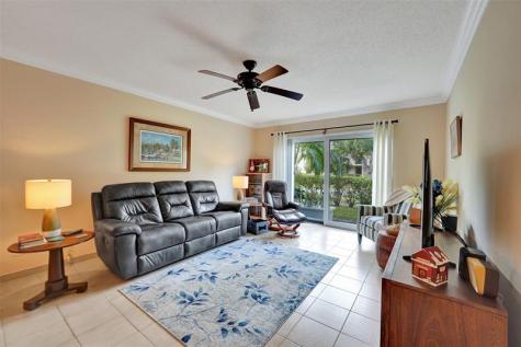 860 SE 6th Avenue Deerfield Beach FL 33441