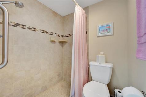 860 SE 6th Avenue Deerfield Beach FL 33441