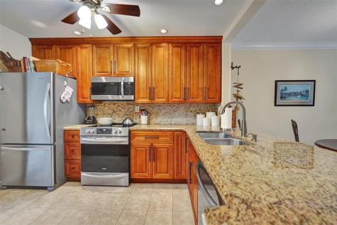 860 SE 6th Avenue Deerfield Beach FL 33441