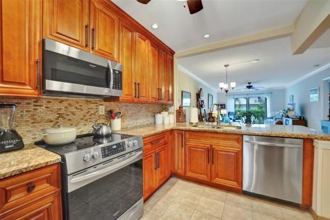 860 SE 6th Avenue Deerfield Beach FL 33441