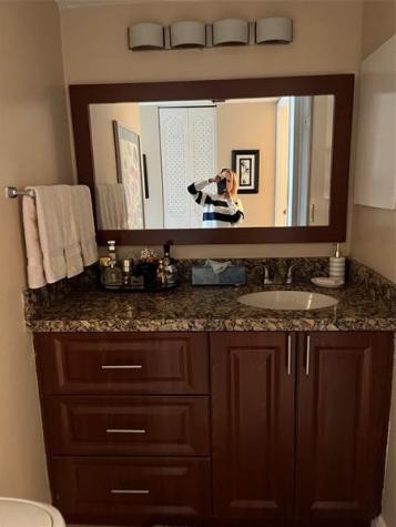 20500 W Country Club Drive Aventura FL 33180