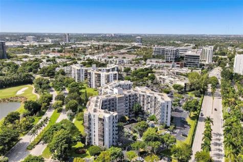 20500 W Country Club Drive Aventura FL 33180