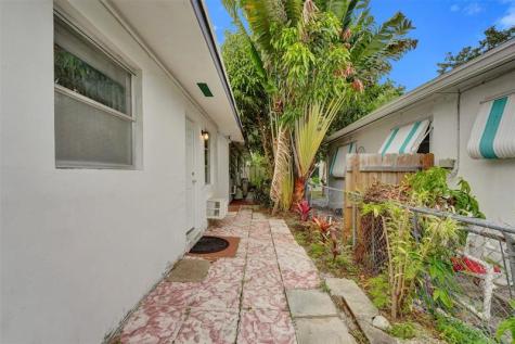 2317 Garfield Street Hollywood FL 33020