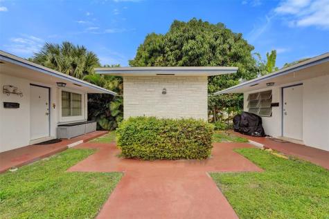 2317 Garfield Street Hollywood FL 33020