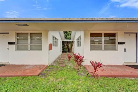 2317 Garfield Street Hollywood FL 33020