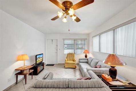 2317 Garfield Street Hollywood FL 33020