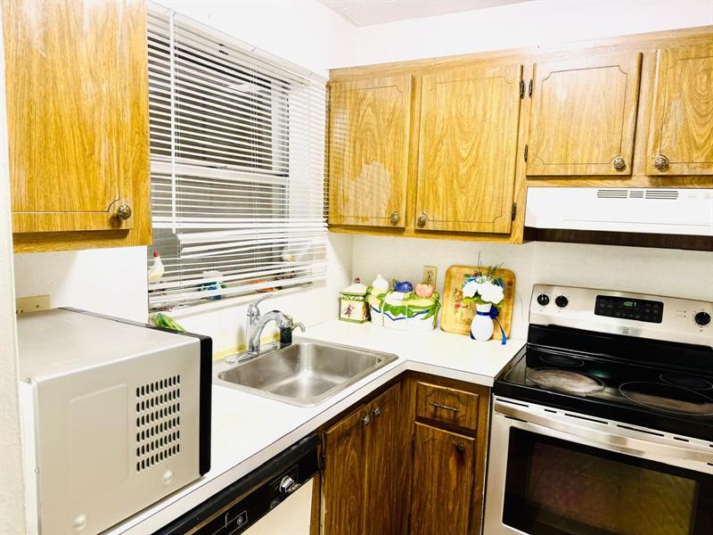 8460 Sunrise Lakes Boulevard Sunrise FL 33322