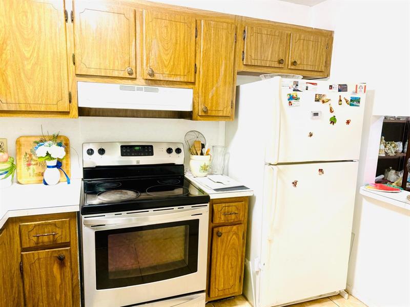 8460 Sunrise Lakes Boulevard Sunrise FL 33322