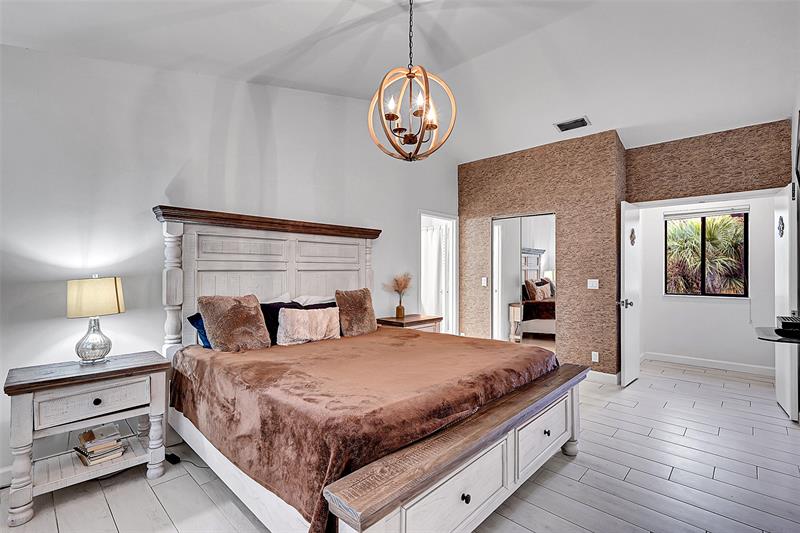 10511 NW 10th Street Plantation FL 33322