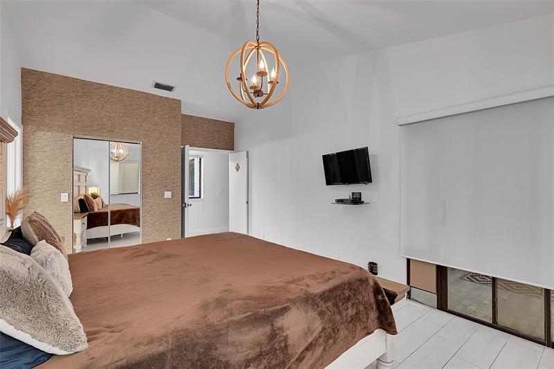 10511 NW 10th Street Plantation FL 33322