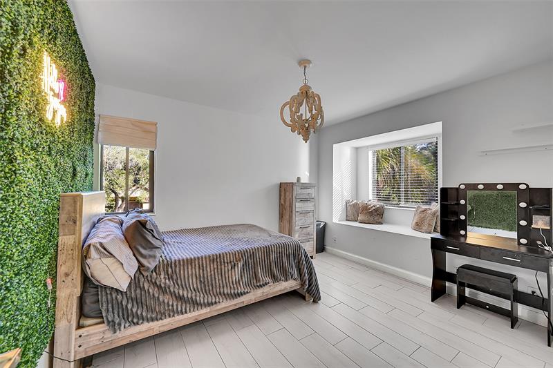 10511 NW 10th Street Plantation FL 33322