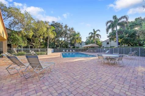 10511 NW 10th Street Plantation FL 33322