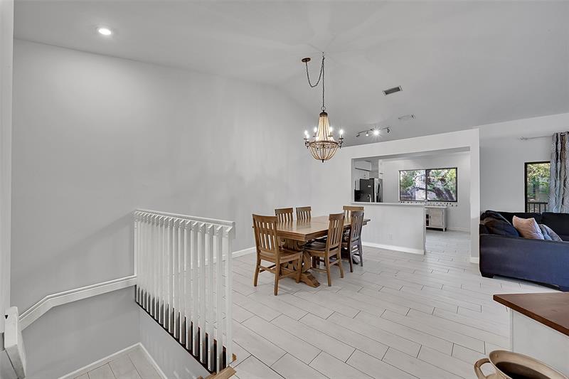 10511 NW 10th Street Plantation FL 33322