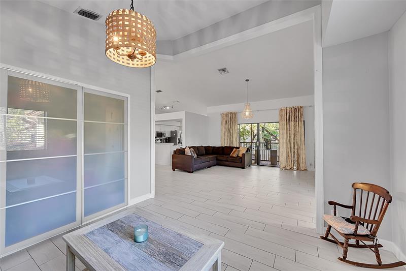 10511 NW 10th Street Plantation FL 33322