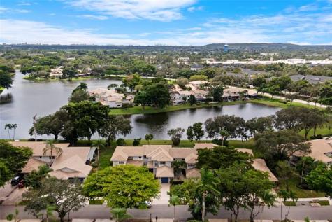 3260 Deer Creek Lake Shore Drive Deerfield Beach FL 33442