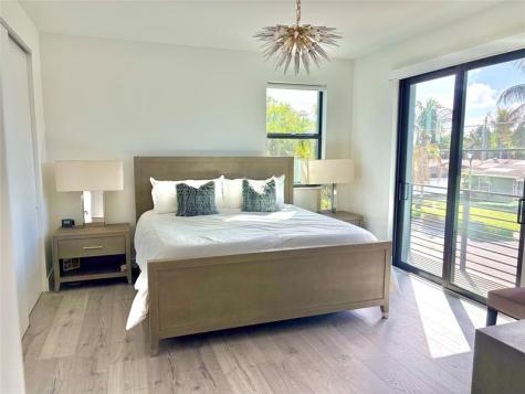 1047 NE 34th Court Fort Lauderdale FL 33334