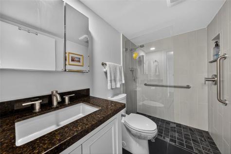 1100 SE 5th Court Pompano Beach FL 33060
