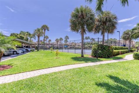 1100 SE 5th Court Pompano Beach FL 33060