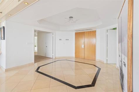 20185 E Country Club Drive Miami FL 33180