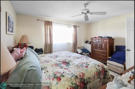 5725 Fernley Drive West Palm Beach FL 33415