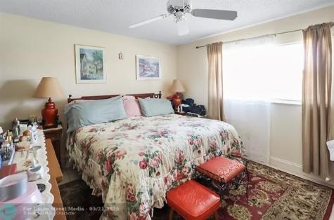 5725 Fernley Drive West Palm Beach FL 33415